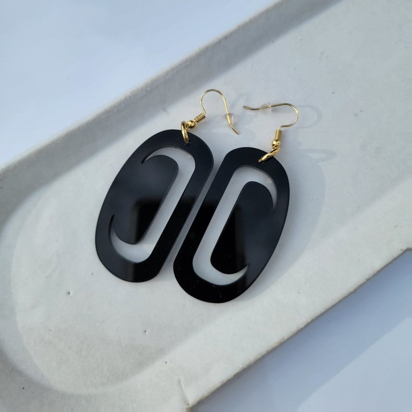 Small Ovoid Earring